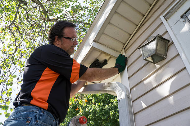 Best Furniture Removal  in Murrieta, CA